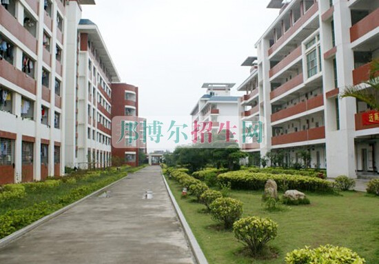 泉州醫學高等?？茖W校