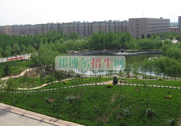 邢臺醫學高等專科學校
