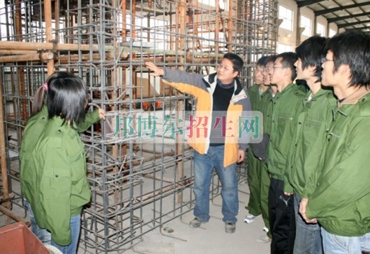 成都好一點的建筑工程技術(shù)大專學校