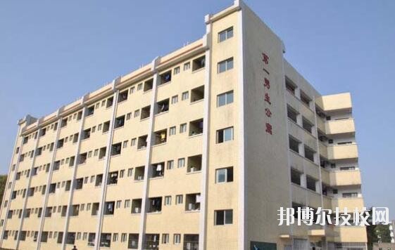 重慶立信職業(yè)中學(xué)2020年報名條件、招生要求、招生對象