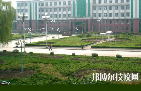 樂清市職業(yè)中等專業(yè)學校2020年報名條件、招生要求、招生對象