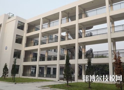 建德工業(yè)技術學校怎么樣、好不好