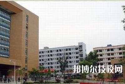 貴陽交通學(xué)校2020年報(bào)名條件、招生要求、招生對(duì)象