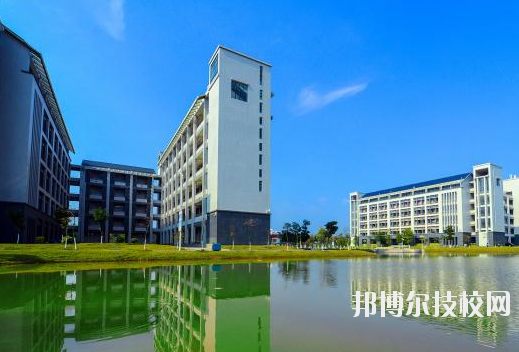 河源衛生學校2020年報名條件、招生要求、招生對象