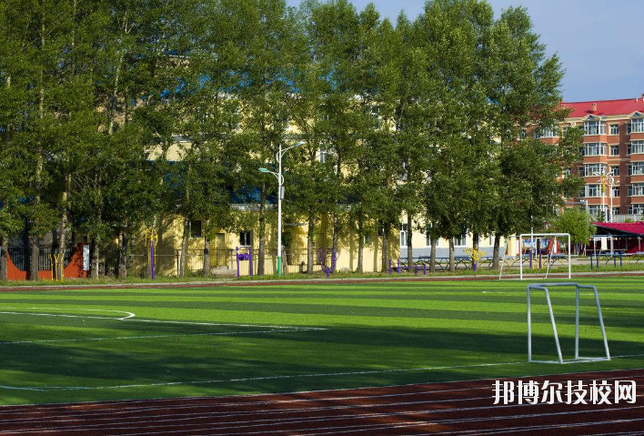 重慶榮昌職業教育中心 學校怎么樣、好不好