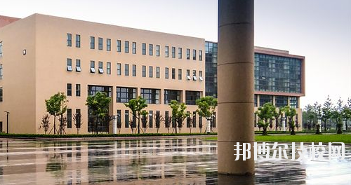 長安汽車(集團)有限責任公司技工學(xué)校怎么樣、好不好