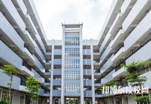 廣州財(cái)經(jīng)職業(yè)學(xué)校2020年報(bào)名條件、招生要求、招生對象