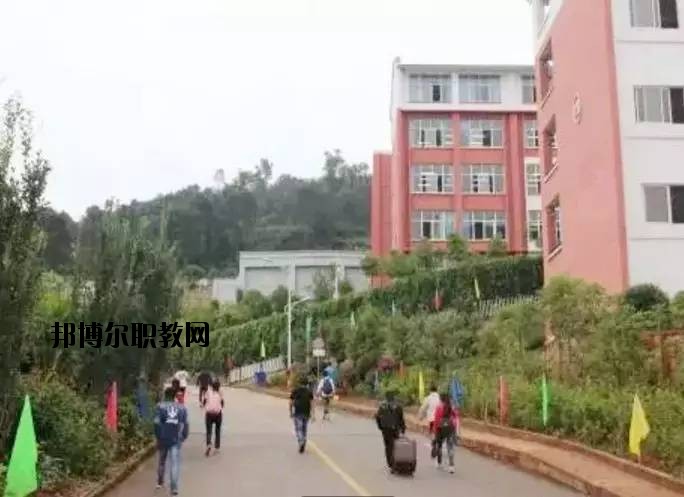 祿勸職業高級中學怎么樣、好不好