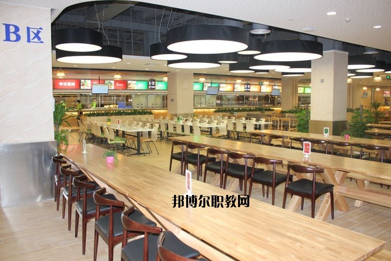 仙桃理工中等專業學校2020年宿舍條件