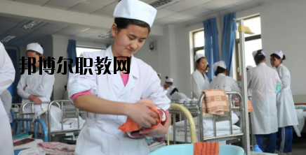 慶陽衛(wèi)生學校2020年報名條件、招生要求、招生對象