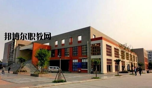 貴陽市經濟貿易中等專業學校2020年報名條件、招生要求、招生對象