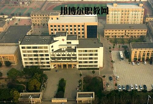河南醫(yī)藥衛(wèi)生學校怎么樣、好不好