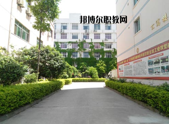 贛州光華職業(yè)技術(shù)學(xué)校2020年報(bào)名條件、招生要求、招生對象