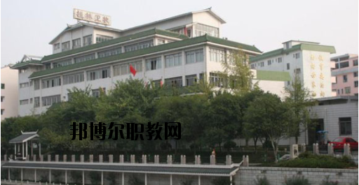 桂林衛(wèi)生學校2020年報名條件、招生要求、招生對象