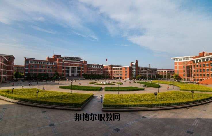 黃州理工中專(zhuān)怎么樣、好不好