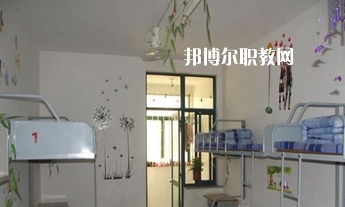 天全縣職業高級中學2020年宿舍條件