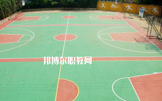 廣州市穗華職業(yè)技術學校2020年報名條件、招生要求、招生對象