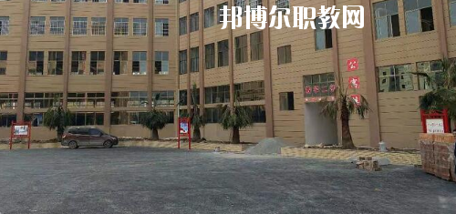 貴州航空工業(yè)技師學(xué)院樂(lè)灣校區(qū)2020年報(bào)名條件、招生要求、招生對(duì)象