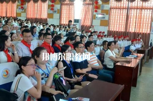 井研縣高級職業(yè)中學(xué)2020年報名條件、招生要求、招生對象