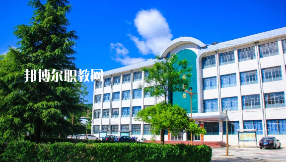 崇信縣職業(yè)教育中心怎么樣、好不好
