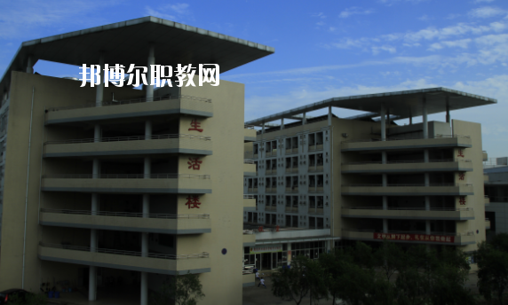 佛山順德區(qū)勒流職業(yè)技術(shù)學(xué)校2020年報(bào)名條件、招生要求、招生對(duì)象