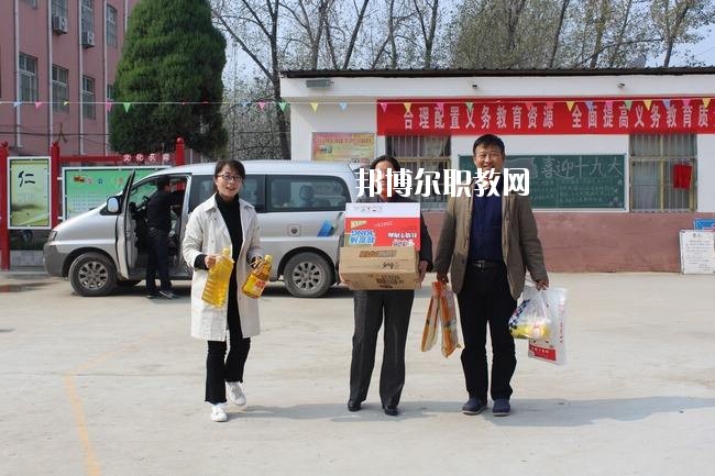 鄲城縣新城中等職業學校2021年報名條件、招生要求、招生對象