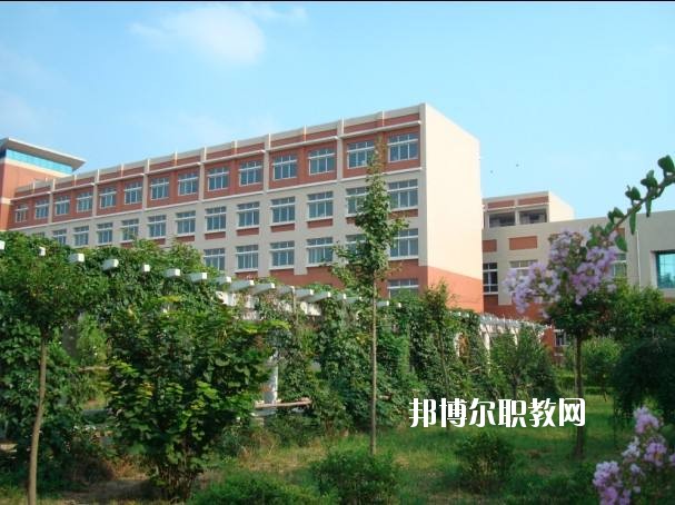 周口海燕職業中等專業學校2021年宿舍條件