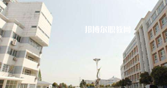 安徽紅十字會衛生學校2021年報名條件、招生要求、招生對象
