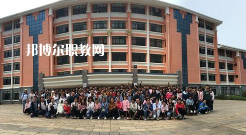 云南民族中等專業(yè)學校2021年報名條件、招生要求、招生對象