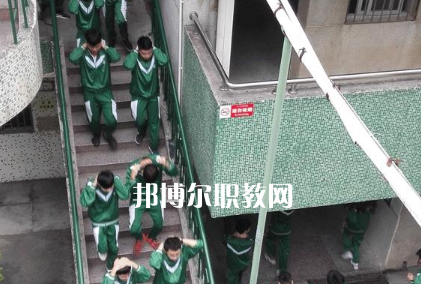 臺山培英職業技術學校2022年報名條件、招生要求、招生對象
