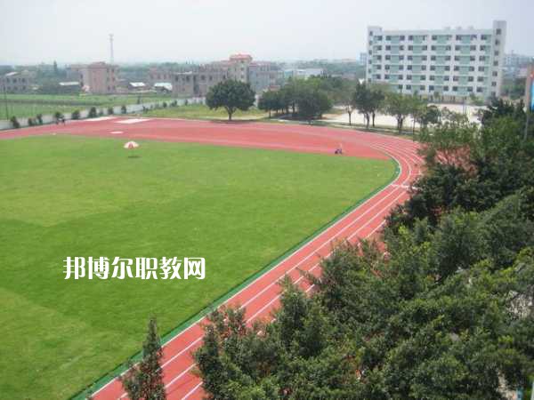 重慶萬州技師學(xué)院2022年報名條件、招生要求、招生對象 