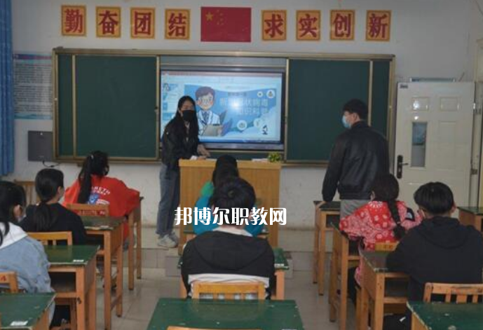 嘉峪關(guān)職業(yè)中等專(zhuān)業(yè)學(xué)校2022年宿舍條件