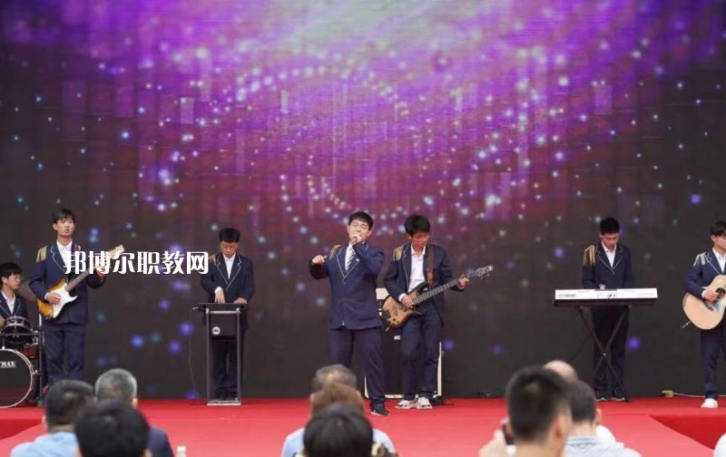 南京中華中等專業學校怎么樣、好不好