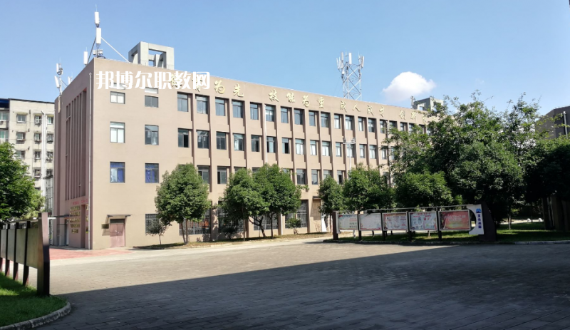 德陽(yáng)安裝技師學(xué)院2022年報(bào)名條件、招生要求、招生對(duì)象