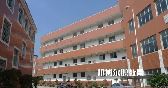 普安縣技工學校2022年報名條件、招生要求、招生對象