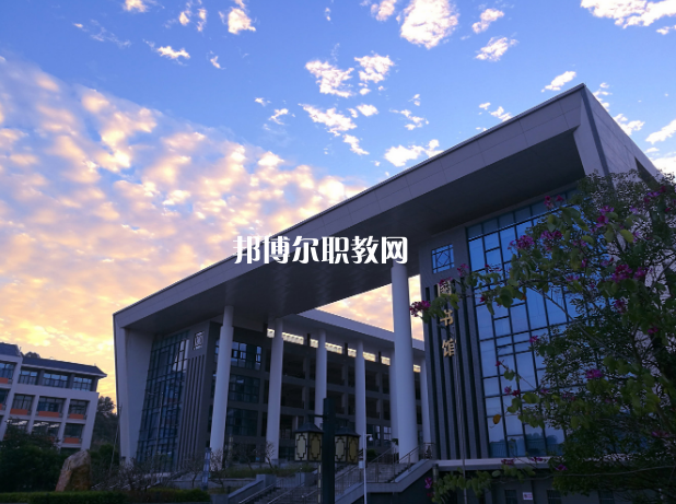 惠州衛生學校2022年學費、收費多少