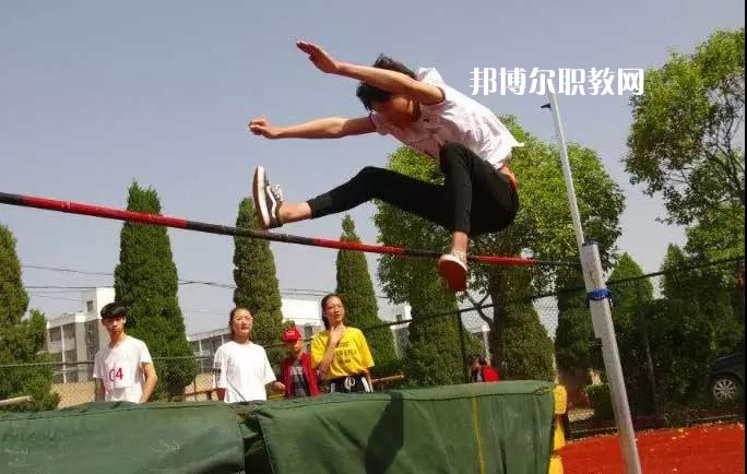 江蘇漣水中等專業(yè)學校2022年報名條件、招生要求、招生對象