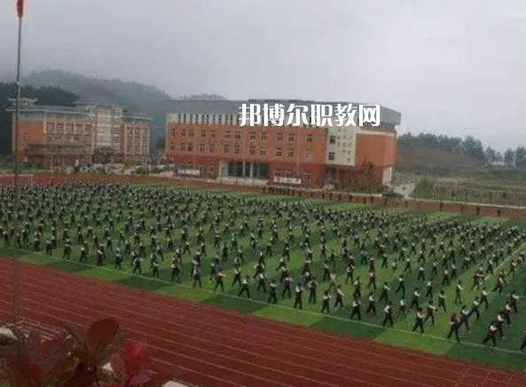 云南貿(mào)易經(jīng)濟(jì)學(xué)校2022年報(bào)名條件、招生要求。招生對象