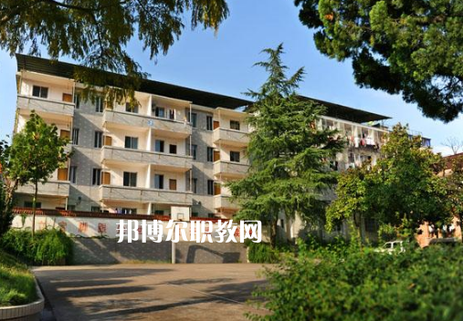 四川省簡陽平泉高級職業中學怎么樣、好不好