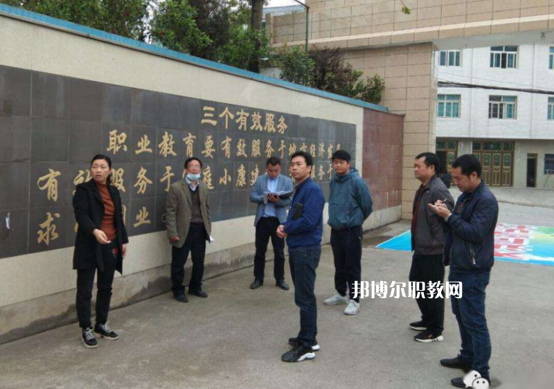 三穗縣中等職業(yè)學(xué)校2022年報(bào)名條件、招生要求、招生對(duì)象