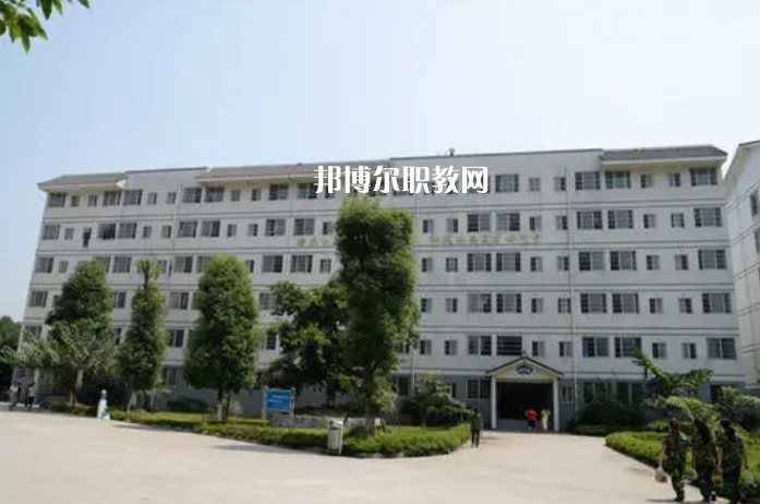 姚安縣職業高級中學2022年報名條件、招生要求、招生對象
