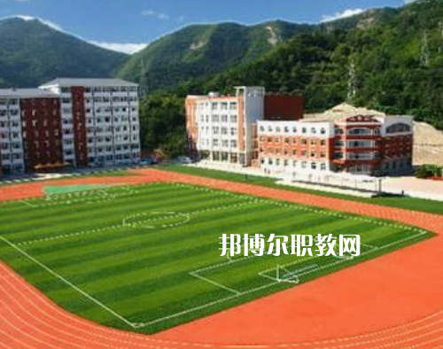 重慶醫(yī)院科技學(xué)校2022年報名條件、招生要求、招生對象