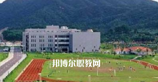 滎經(jīng)縣職業(yè)高級中學2022年報名條件、招生要求、招生對象