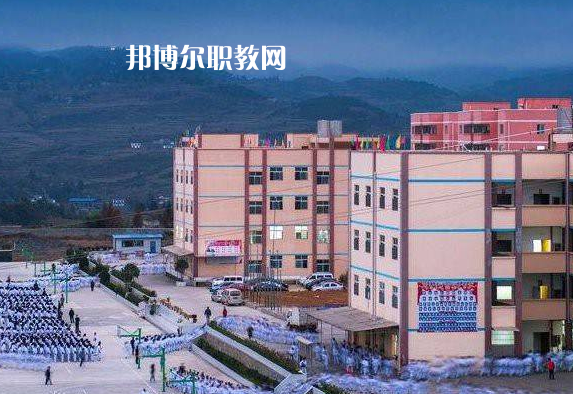 畢節(jié)工業(yè)學(xué)校2022年報名條件、招生要求、招生對象