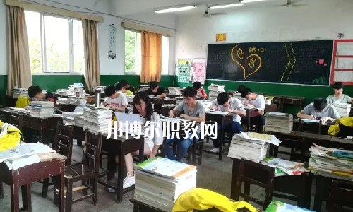 湘潭縣就業職業技術學校2022年報名條件、招生要求、招生對象