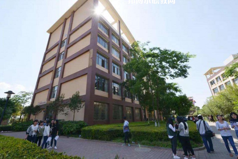 云南商務(wù)職業(yè)學(xué)院2022年報(bào)名條件、招生要求、招生對(duì)象