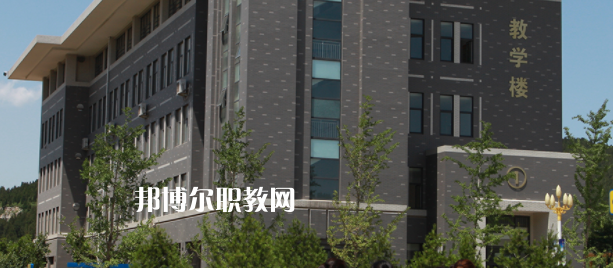 山東公路技師學院2022年招生辦聯系電話