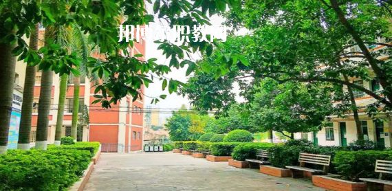 廣西工貿高級技工學校2022年報名條件、招生要求、招生對象