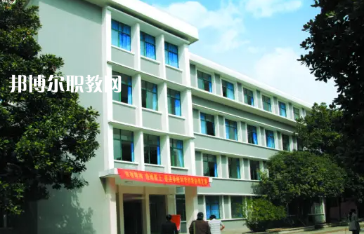 黃石藝術(shù)學(xué)校2022年報(bào)名條件、招生要求、招生對象