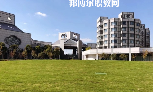 荊州職業教育中心學校2022年怎么樣、好不好